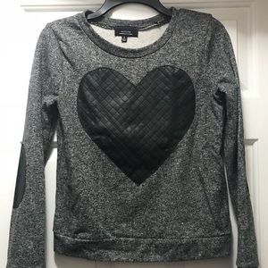 New gray sweater with black pleather heart S